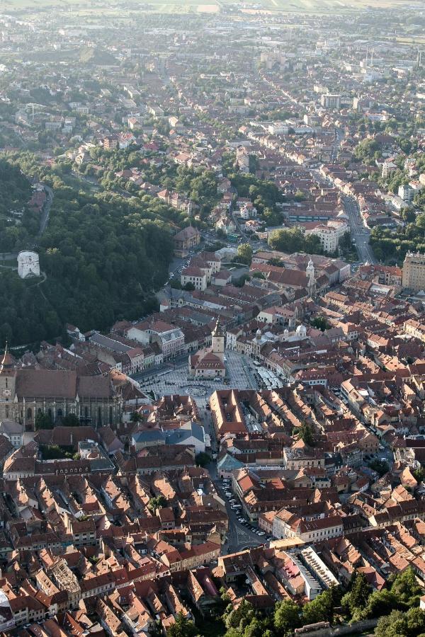 Jasmine Serenity Apartment - Central, Behind Black Church Brașov Exterior foto